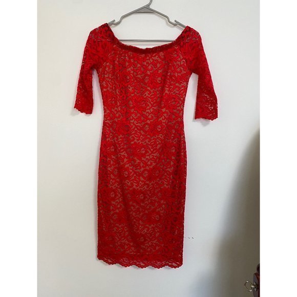 Sabora Red Lace Fitted Mini Dress Size Small - Picture 10 of 10